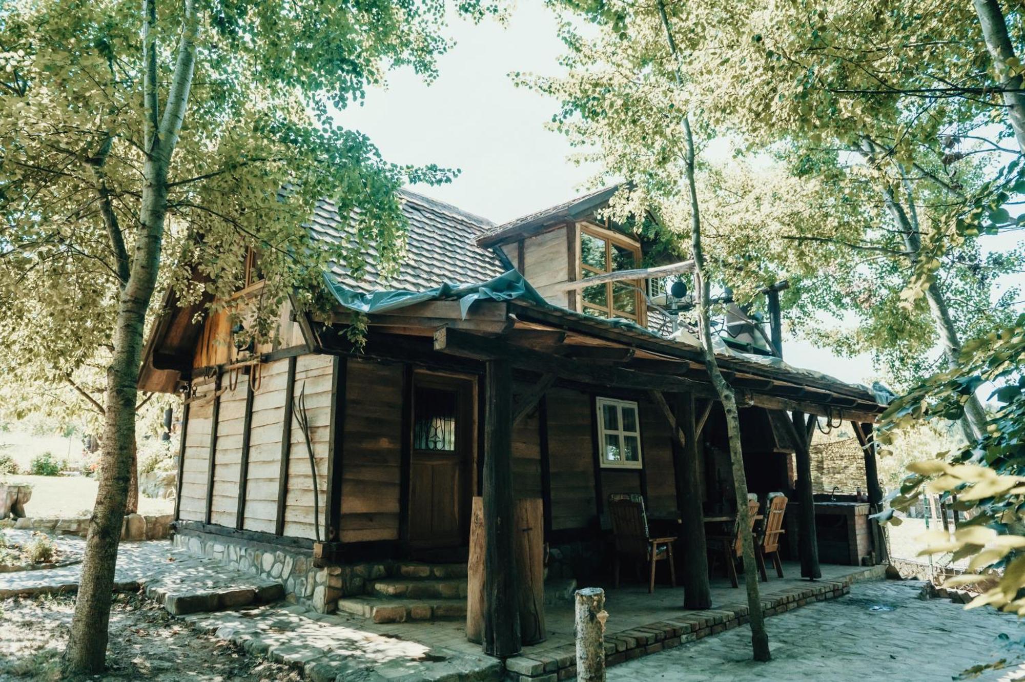 Villa Magaze De Luxe Gradacac Esterno foto