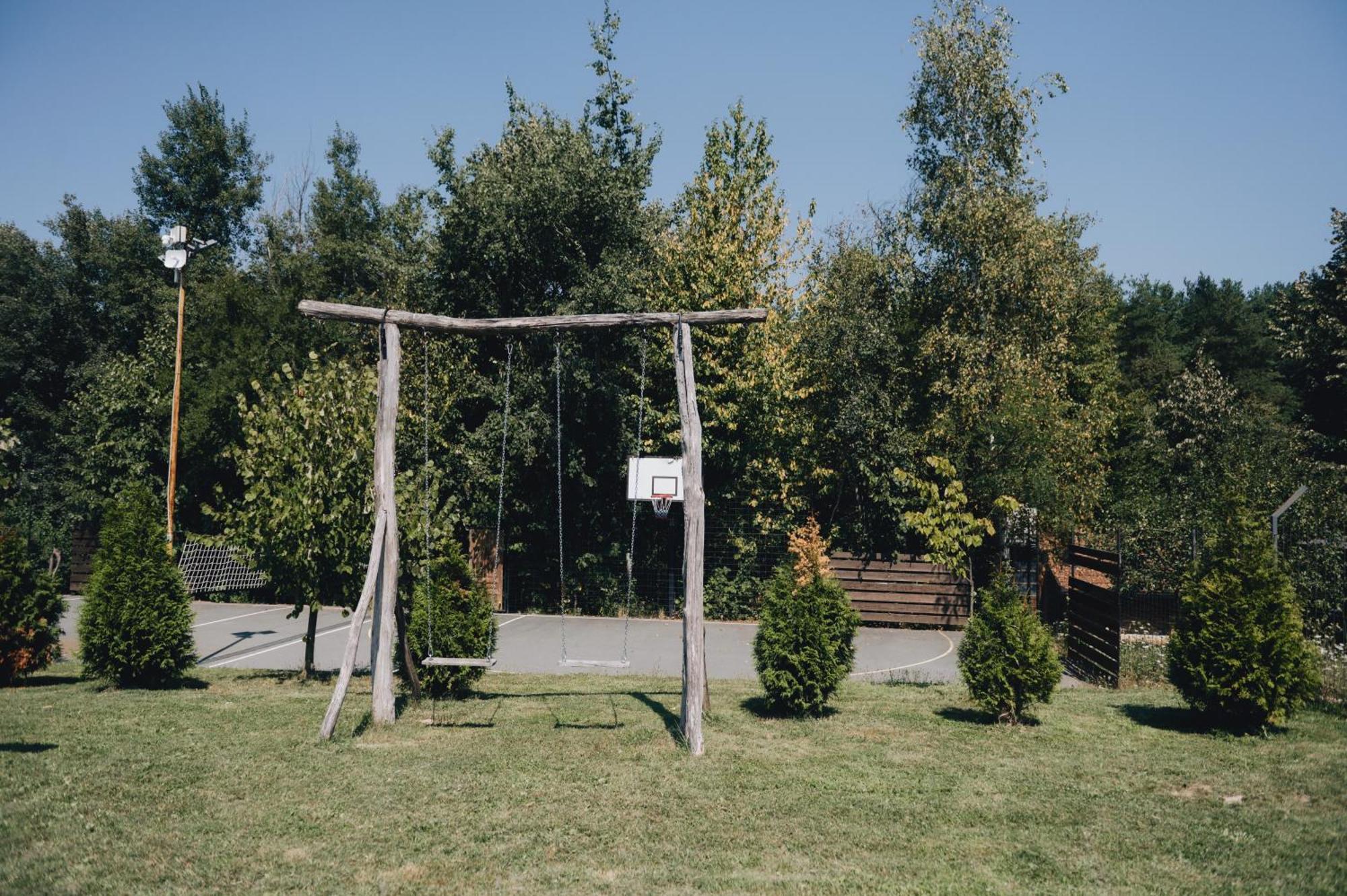 Villa Magaze De Luxe Gradacac Esterno foto